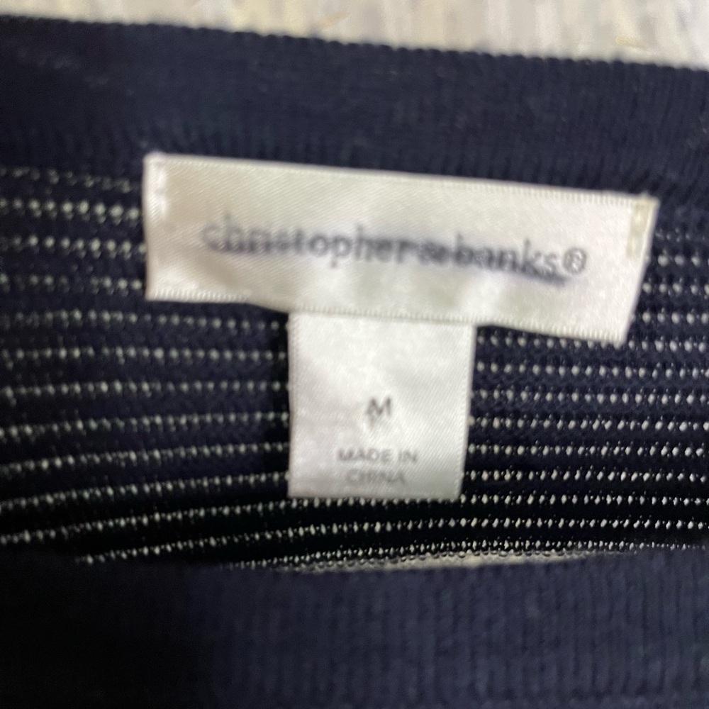 Christopher Banks sweater M.          C4 - Picture 5 of 5